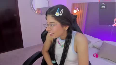 Snapshot of carlina_15 chatting on 19, 6, 2026 C A R L I N A online show from 19, 6, 2026