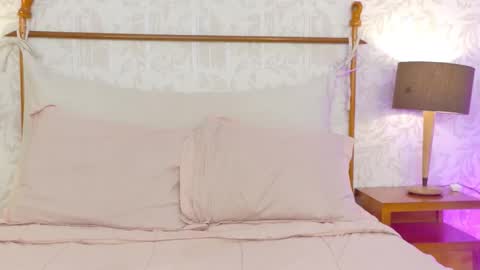 Snapshot of carline_jones chatting on 26, 2, 2026 Carline online show from 26, 2, 2026