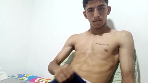 Snapshot of carlos682090 chatting on 20, 10, 2025 carlos682090 online show from 20, 10, 2025