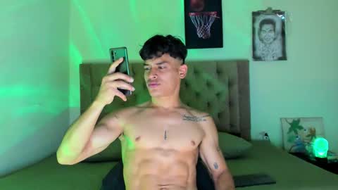 carloshero69 online show from 27, 11, 2025