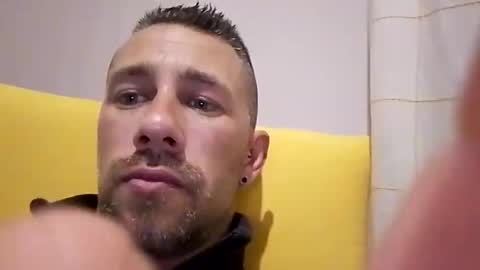 carlosrm440882 online show from 22, 3, 2026