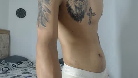 carlossmi01 online show from 8, 10, 2025