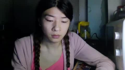 CarlyJoy online show from 30, 1, 2025