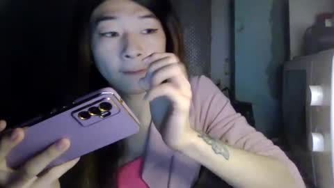 CarlyJoy online show from 1, 2, 2025