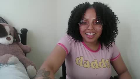 Snapshot of carmellovekisses chatting on 25, 3, 2026 CARAMEL xoxo online show from 25, 3, 2026