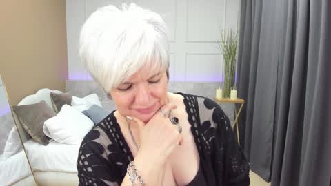 Snapshot of carmensoft chatting on 22, 12, 2024 Carmen online show from 22, 12, 2024