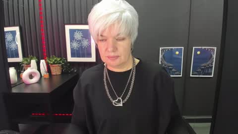 Snapshot of carmensoft chatting on 3, 1, 2025 Carmen online show from 3, 1, 2025