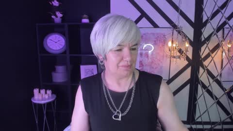 Snapshot of carmensoft chatting on 19, 1, 2025 Carmen online show from 19, 1, 2025