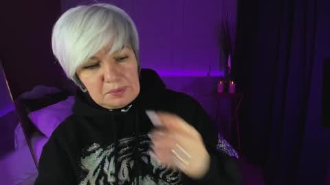 Snapshot of carmensoft chatting on 1, 2, 2025 Carmen online show from 1, 2, 2025