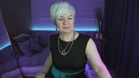 Snapshot of carmensoft chatting on 24, 2, 2025 Carmen online show from 24, 2, 2025