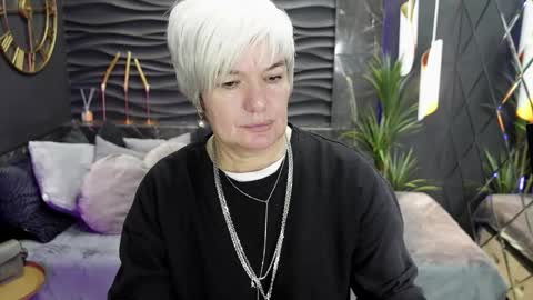 Snapshot of carmensoft chatting on 24, 9, 2025 Carmen online show from 24, 9, 2025