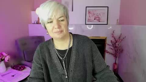 Snapshot of carmensoft chatting on 26, 9, 2025 Carmen online show from 26, 9, 2025