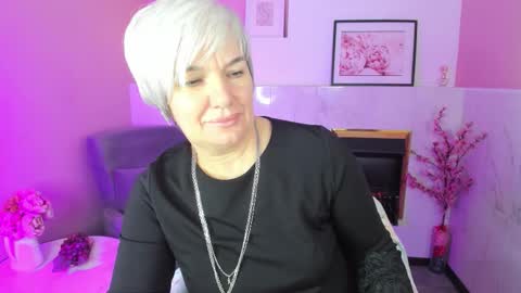 Snapshot of carmensoft chatting on 18, 10, 2025 Carmen online show from 18, 10, 2025