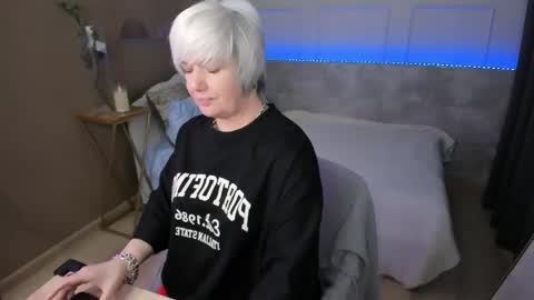 Snapshot of carmensoft chatting on 1, 5, 2026 Carmen online show from 1, 5, 2026