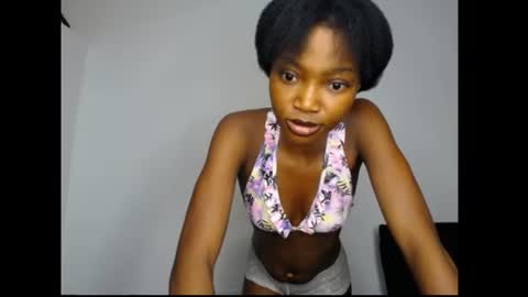 Snapshot of carobaby8 chatting on 22, 6, 2026 caroline online show from 22, 6, 2026