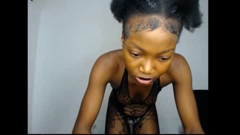 Snapshot of carobaby8 chatting on 23, 6, 2026 caroline online show from 23, 6, 2026