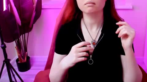 Carol online show from 4, 4, 2026