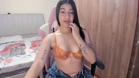 Snapshot of carol_gomez73 chatting on 28, 4, 2026 carol gomez73 online show from 28, 4, 2026