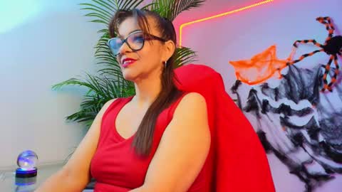 CAROL online show from 15, 10, 2025