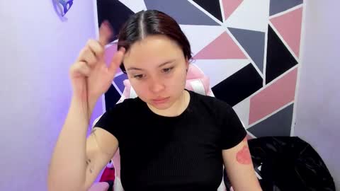 Snapshot of carol_pinter chatting on 20, 11, 2025 Carol online show from 20, 11, 2025