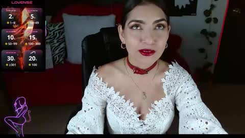 Caroline online show from 9, 10, 2025