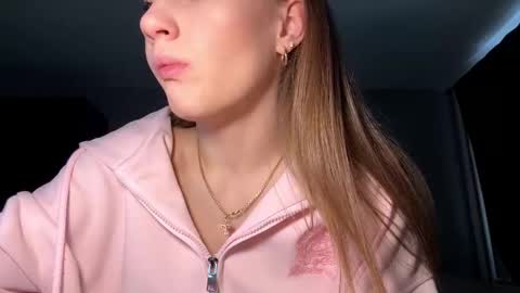 Lisa online show from 23, 12, 2025