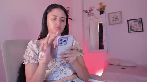 Snapshot of caroliine__ chatting on 10, 9, 2025 Caroline online show from 10, 9, 2025