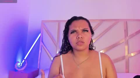 Snapshot of carolina_evannss chatting on 20, 10, 2025 carolina_evannss online show from 20, 10, 2025