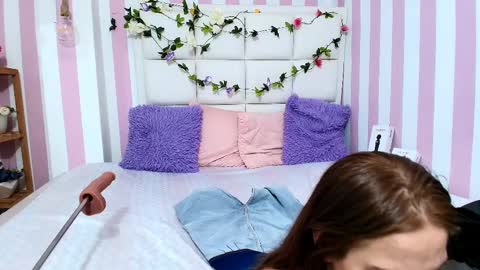 Snapshot of carolina_hernandez22 chatting on 7, 3, 2025 Carolina online show from 7, 3, 2025