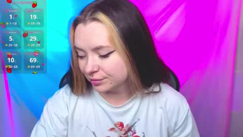 Snapshot of carolinareaperr chatting on 13, 9, 2025 Ask me better xx online show from 13, 9, 2025