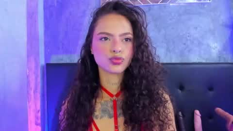 Snapshot of caroline_clark420 chatting on 10, 7, 2026 Caroline Clark online show from 10, 7, 2026