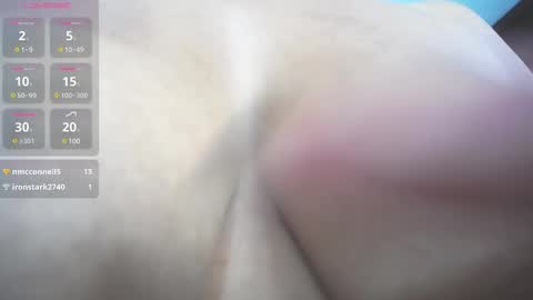 Snapshot of caroline_jackson_ chatting on 17, 2, 2025 C A R O L I N E online show from 17, 2, 2025