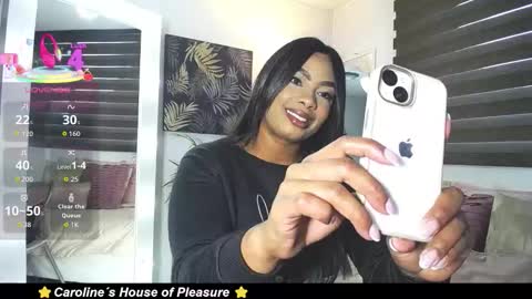 Snapshot of caroline_jackson_ chatting on 9, 11, 2025 C A R O L I N E online show from 9, 11, 2025