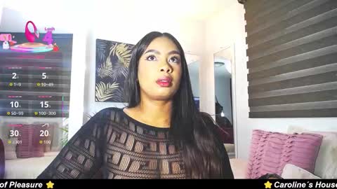 Snapshot of caroline_jackson_ chatting on 24, 11, 2025 C A R O L I N E online show from 24, 11, 2025