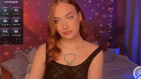 Snapshot of caroline_kiparis chatting on 28, 2, 2025 Caro online show from 28, 2, 2025