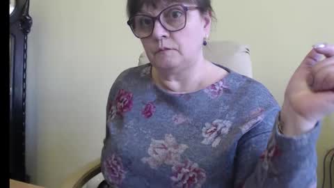 CarolineDream  online show from 27, 2, 2025