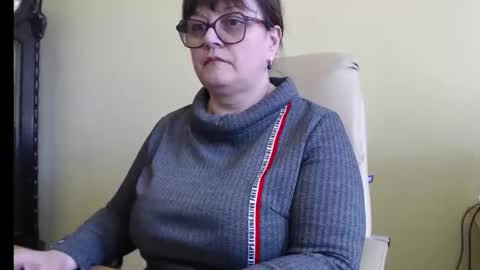 CarolineDream  online show from 4, 3, 2025