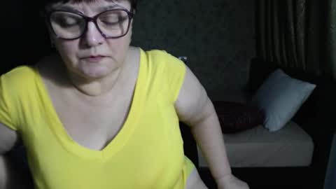 CarolineDream  online show from 24, 11, 2025