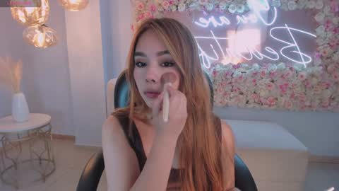 Caro online show from 6, 2, 2025