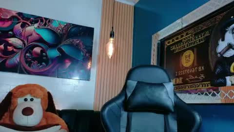 carolinejesh online show from 17, 3, 2026