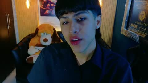 carolinejesh online show from 21, 3, 2026