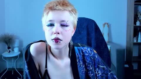 Snapshot of carolinerichter chatting on 24, 9, 2025 CarolineRichter online show from 24, 9, 2025