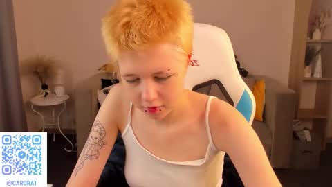 Snapshot of carolinerichter chatting on 27, 9, 2025 CarolineRichter online show from 27, 9, 2025