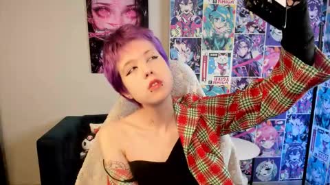 Snapshot of carolinerichter chatting on 20, 10, 2025 CarolineRichter online show from 20, 10, 2025