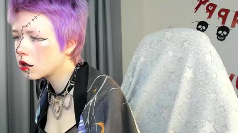 Snapshot of carolinerichter chatting on 1, 11, 2025 CarolineRichter online show from 1, 11, 2025