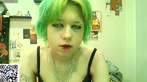 Snapshot of carolinerichter chatting on 9, 2, 2026 CarolineRichter online show from 9, 2, 2026