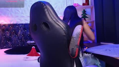 Snapshot of carolinescoth_dl chatting on 31, 12, 2024 Caroline Scoth online show from 31, 12, 2024