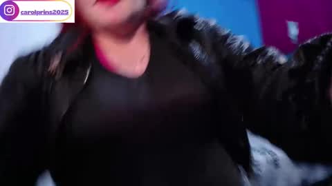 Carolinhe  online show from 29, 3, 2026