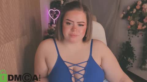 Snapshot of caroll_li chatting on 20, 2, 2025 caroll_li online show from 20, 2, 2025
