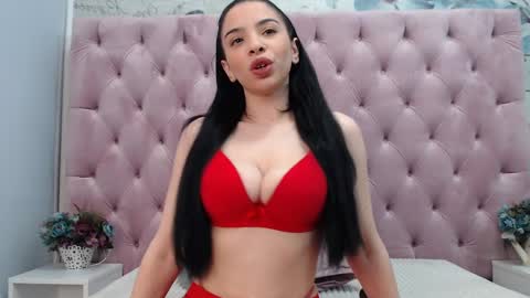 Snapshot of carollaoxy chatting on 16, 1, 2025 CarollaOxy online show from 16, 1, 2025